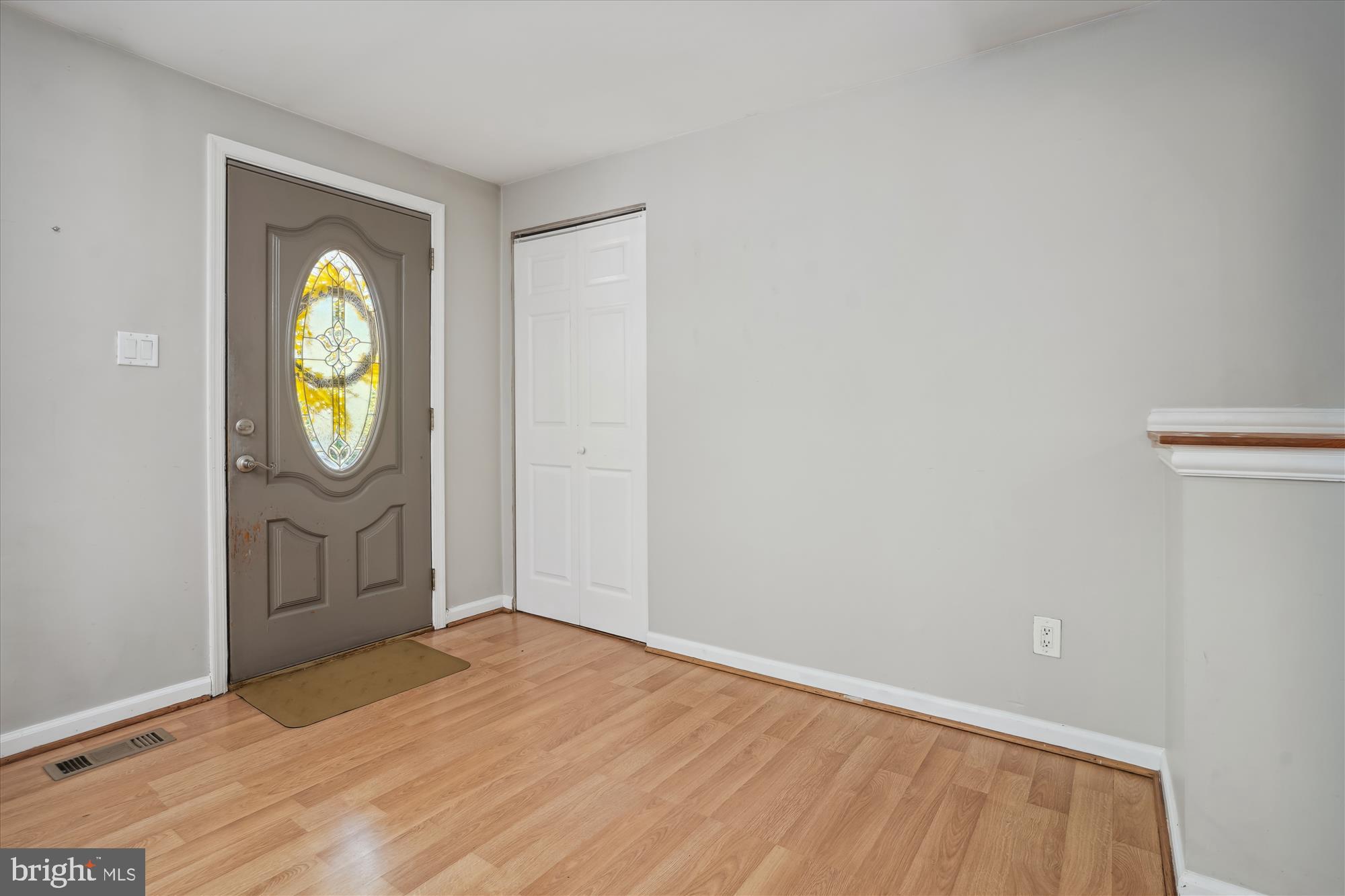 11617 Smithfield Road Manassas, VA 20112 - Photo 21 of 52 Welcome Friends and Family here!