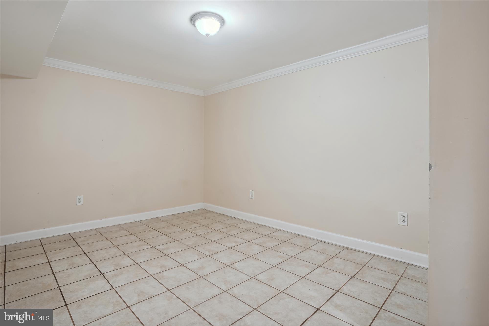 11617 Smithfield Road Manassas, VA 20112 - Photo 44 of 52 Multipurpose Rm on LL - Office, Exercise Rm etc