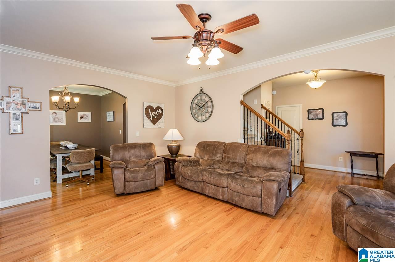 214 Timber Ridge Circle Alabaster, AL 35007 - Photo 5 of 49
