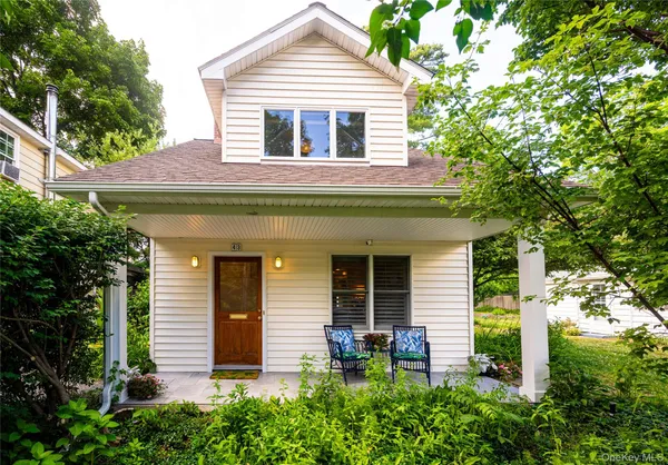 $1,375,000 | 43-45 South Street, Rhinebeck, NY 12572