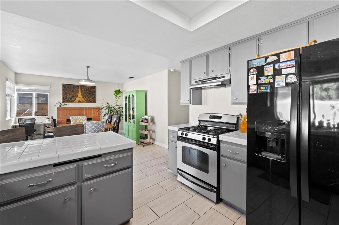 1793 Myrtle Street Corona, CA 92878 - Photo 12 of 28