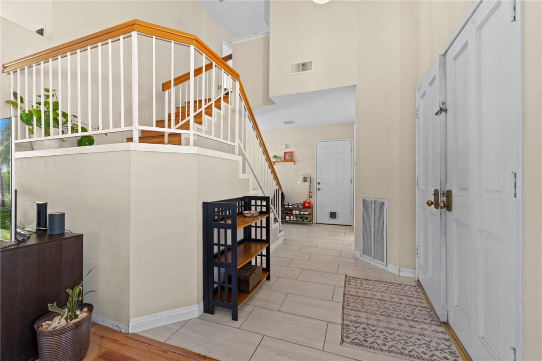 1793 Myrtle Street Corona, CA 92878 - Photo 5 of 28