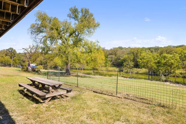 $7,950,000 | 963 F-M 963, Briggs, TX 78608