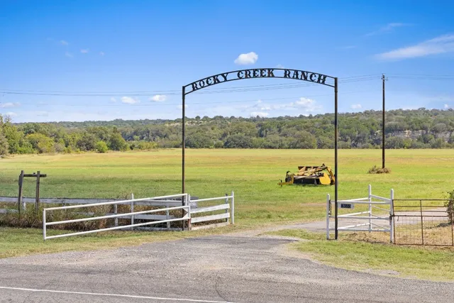 $7,950,000 | 963 F-M 963, Briggs, TX 78608