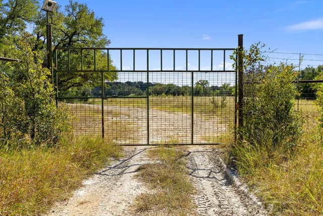 $7,950,000 | 963 F-M 963, Briggs, TX 78608