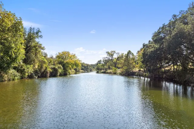 $7,950,000 | 963 F-M 963, Briggs, TX 78608