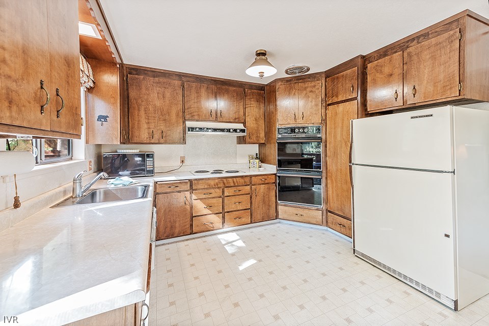 383 Winding Way Incline Village, NV 89451 - Photo 8 of 16 Gallery Image 8