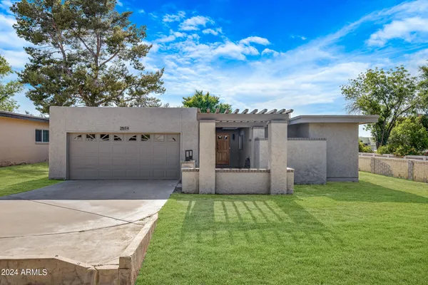 $3,900 | 2514 North 60th Place, Scottsdale, AZ 85257