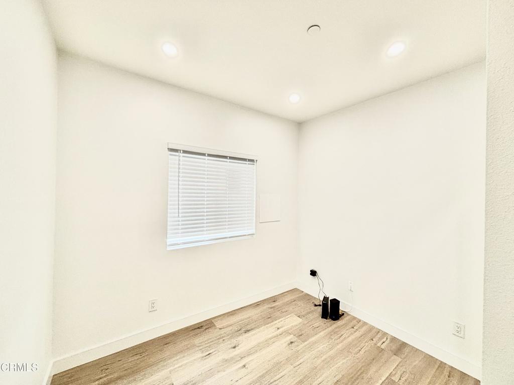 351 Huerta Street, Unit 2 Oxnard, CA 93030 - Photo 9 of 19
