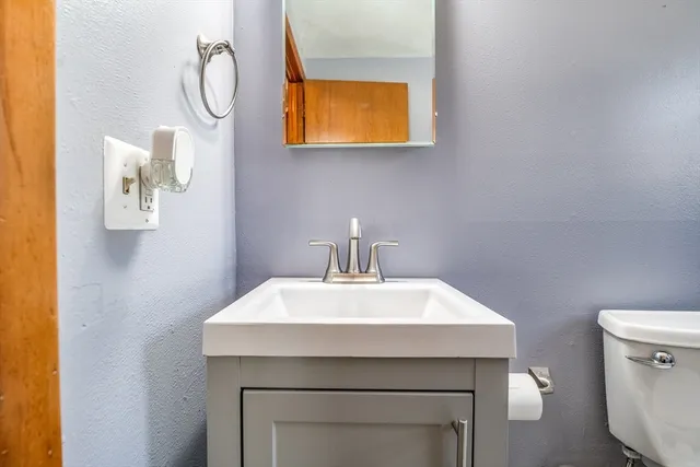 $312,000 | 147 Sheehan Drive, Holyoke, MA 01040