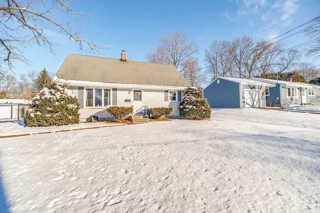 $312,000 | 147 Sheehan Drive, Holyoke, MA 01040