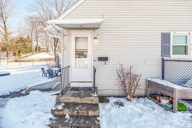 $312,000 | 147 Sheehan Drive, Holyoke, MA 01040