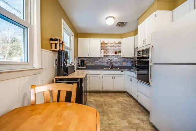 $312,000 | 147 Sheehan Drive, Holyoke, MA 01040