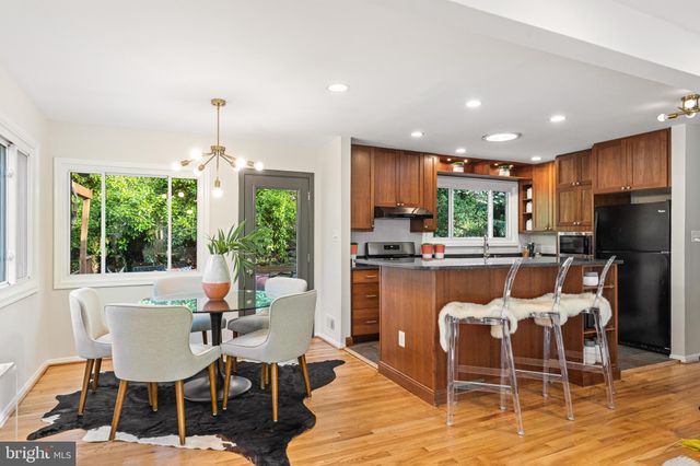 $1,045,000 | 6403 West Halbert Road, Bethesda, MD 20817