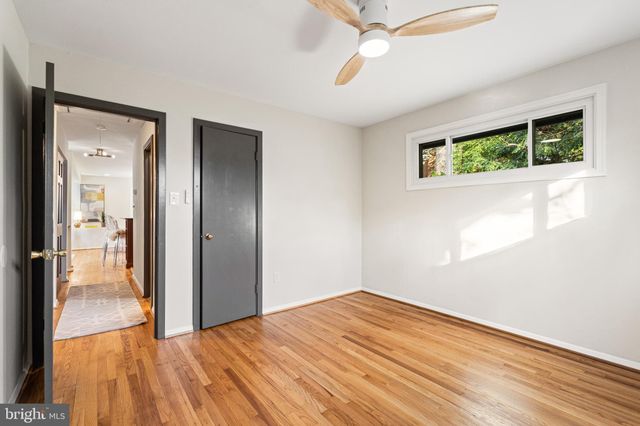 $1,045,000 | 6403 West Halbert Road, Bethesda, MD 20817