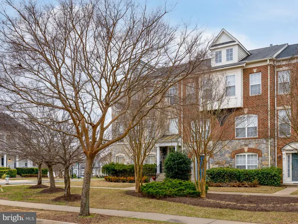 $2,895 | 1126 Hampton Street, Fredericksburg, VA 22401