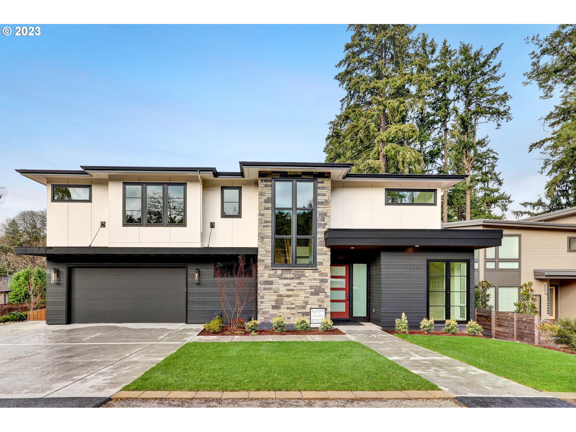 17173 Cedar Road Lake Oswego, OR 97034 - Photo 1 of 39 Gallery Image 1