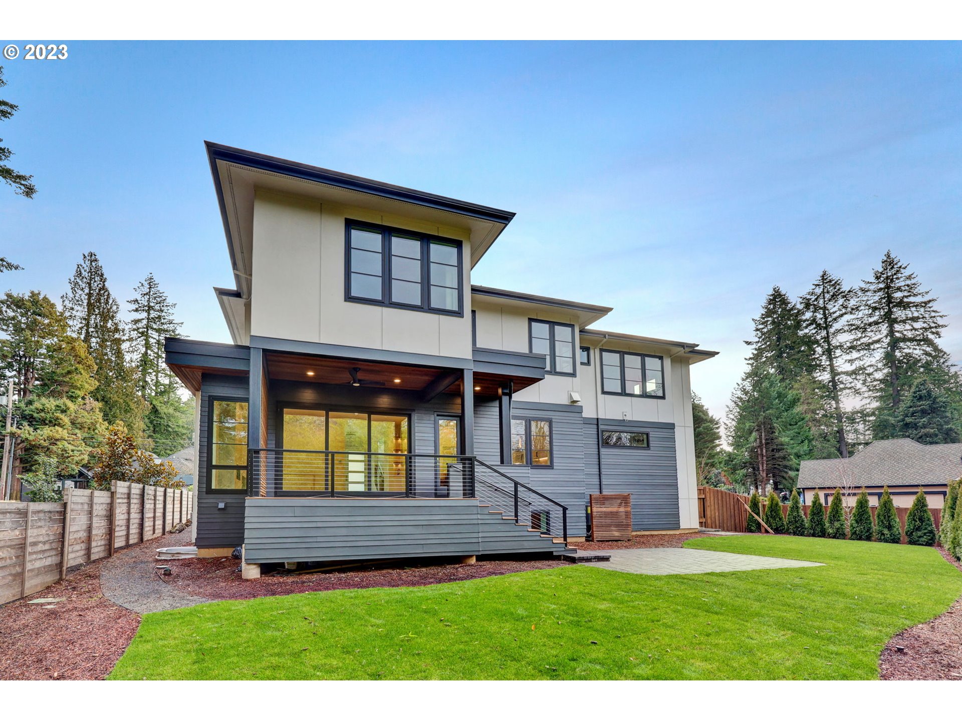 17173 Cedar Road Lake Oswego, OR 97034 - Photo 37 of 39 Gallery Image 37