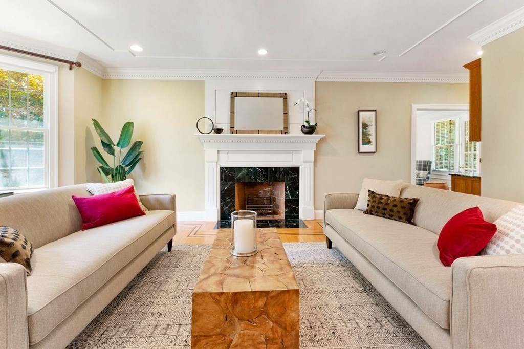 169 Claybrook Road Dover, MA 02030 - Photo 15 of 42