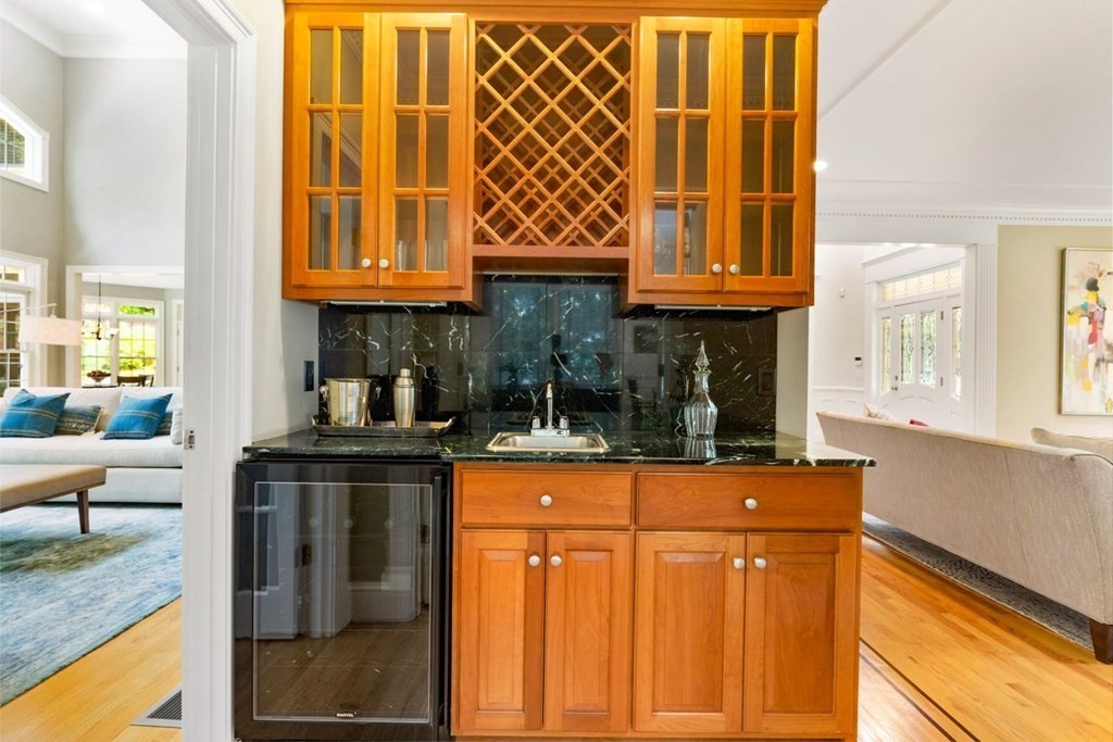 169 Claybrook Road Dover, MA 02030 - Photo 16 of 42