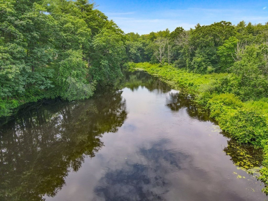 169 Claybrook Road Dover, MA 02030 - Photo 41 of 42