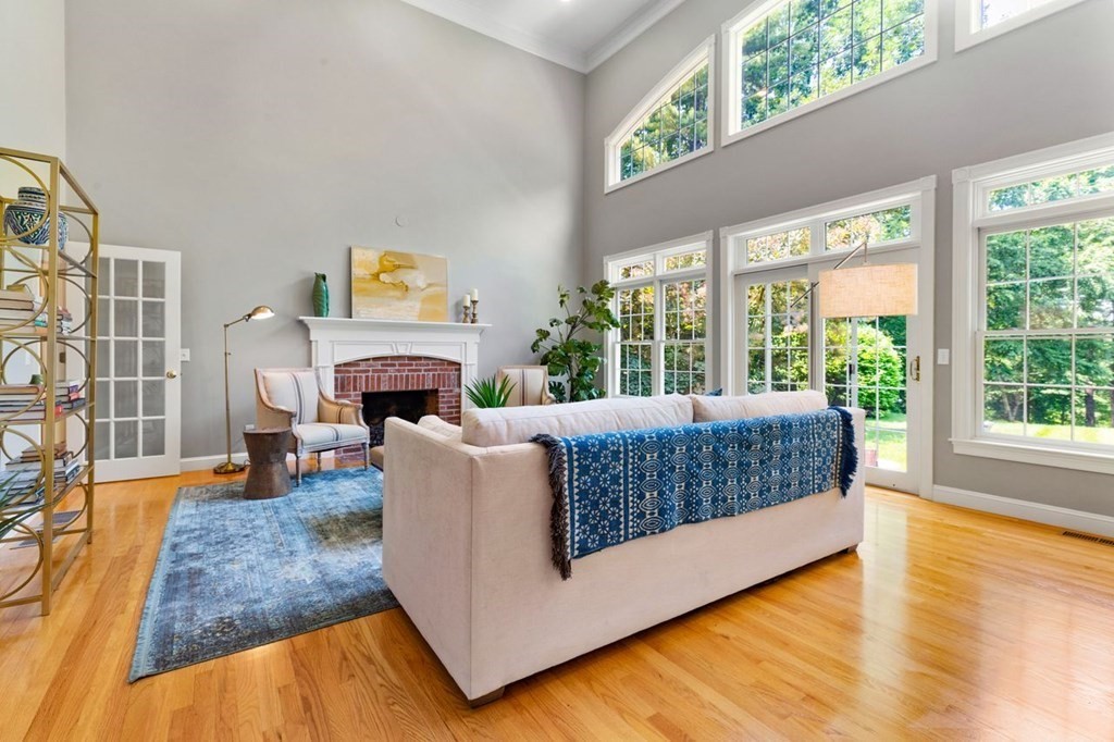 169 Claybrook Road Dover, MA 02030 - Photo 5 of 42