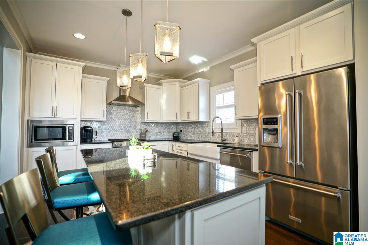 4910 Ridge Pass Birmingham, AL 35226 - Photo 7 of 27