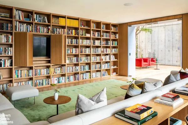 $3,995,000 | 565 Broome Street, Unit S10C | Hudson Square