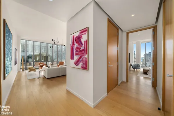 $3,995,000 | 565 Broome Street, Unit S10C | Hudson Square