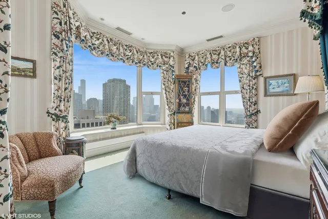 $1,799,500 | 25 East Superior Street, Unit 4302, Chicago, IL 60611