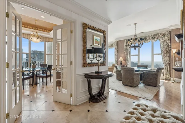 $1,799,500 | 25 East Superior Street, Unit 4302, Chicago, IL 60611