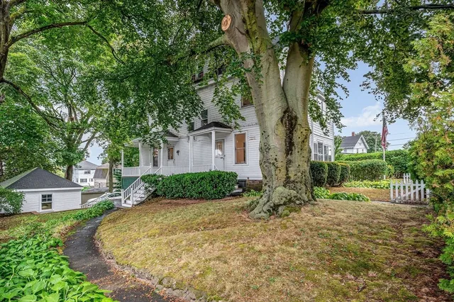 a view of backyard of house