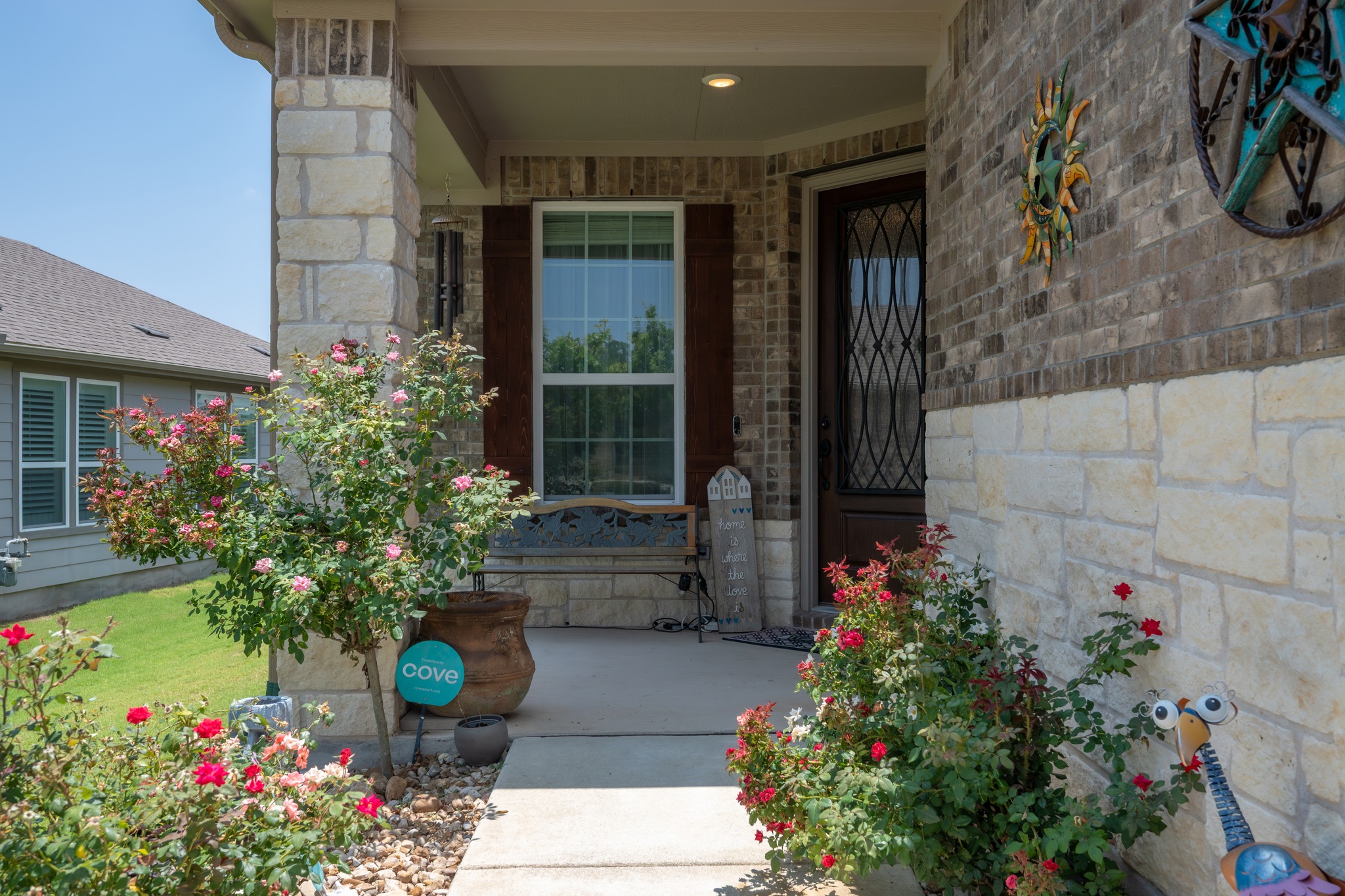 202 Yorktown Street Georgetown, TX 78633 - Photo 3 of 35 Welcome to 202 Yorktown St.
