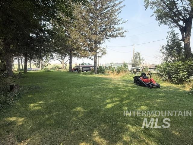377 South Davis Road Hammett, ID 83627 - Photo 3 of 14 Additional content