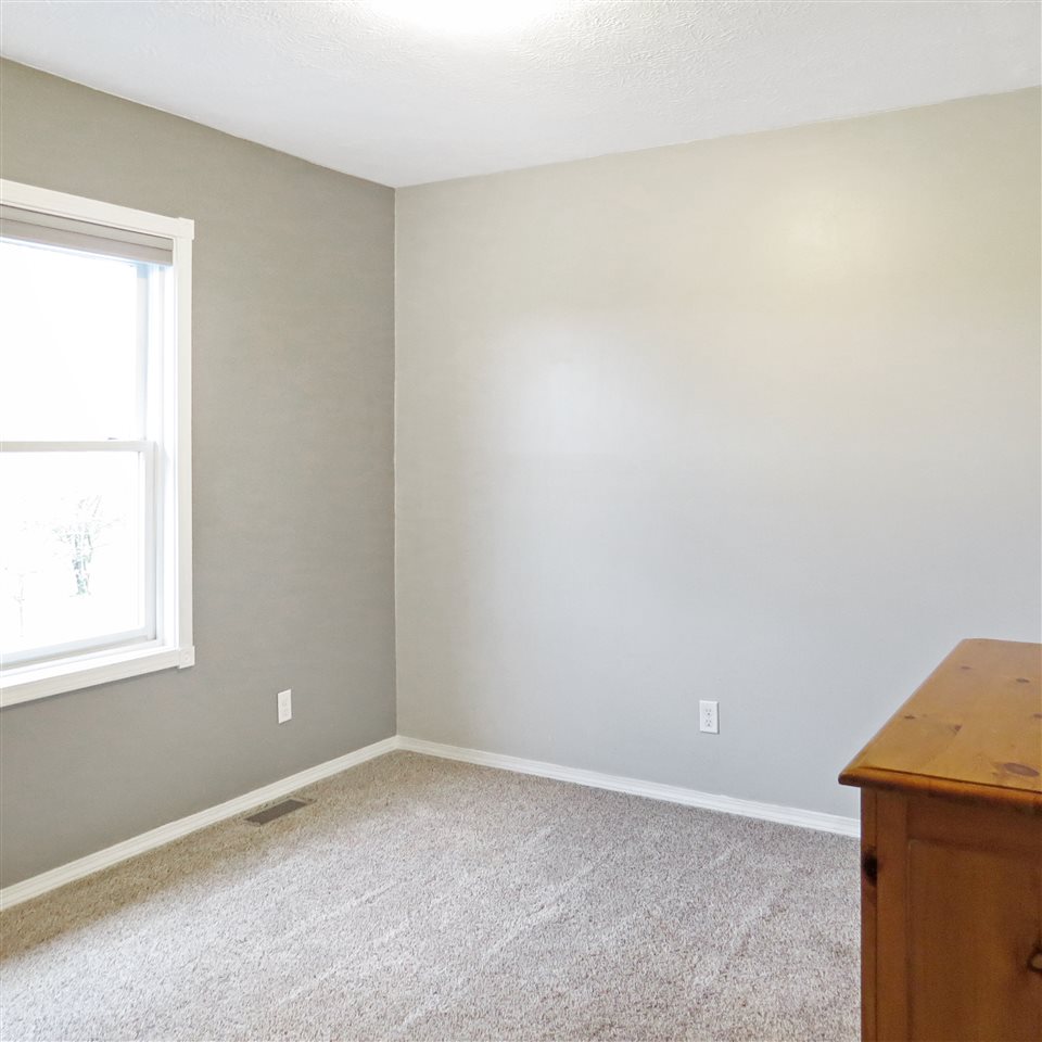 220 West Potter Road Traverse City, MI 49696 - Photo 25 of 35 1881433-29.JPG