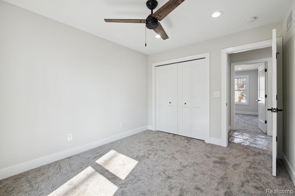 241 Maplehill Road Rochester Hills, MI 48306 - Photo 35 of 46
