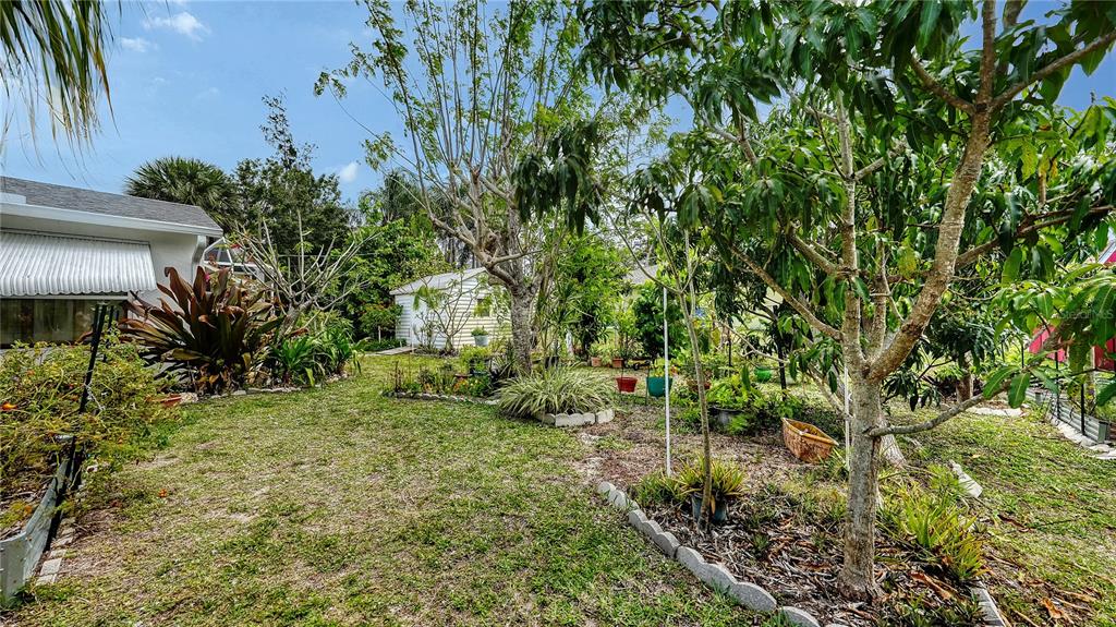 256 Eider Road Venice, FL 34293 - Photo 36 of 56