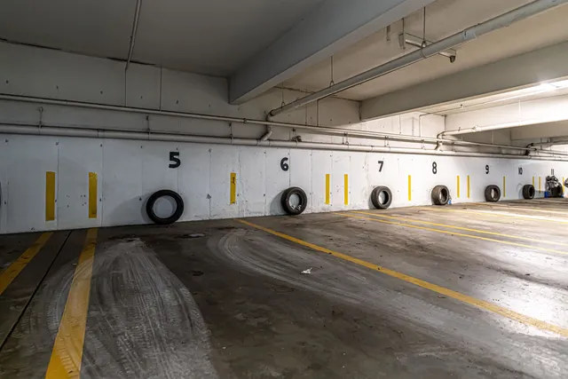 $339,900 | 300 Candlewood Park, Unit 336, Nashua, NH 03062