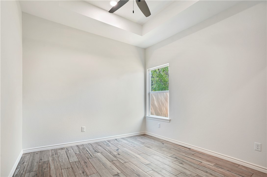 402 South Brazos Avenue Bryan, TX 77803 - Photo 13 of 19