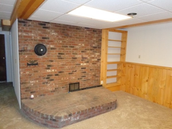 232 Chapin Road Hampden, MA 01036 - Photo 3 of 16