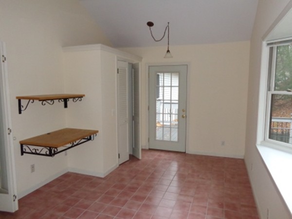 232 Chapin Road Hampden, MA 01036 - Photo 8 of 16