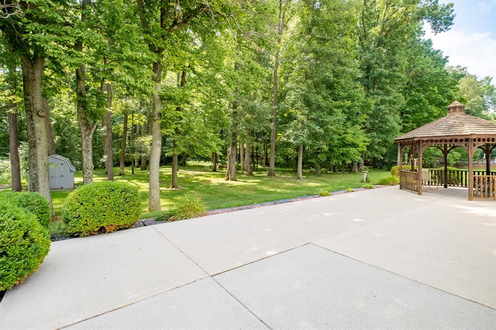 2881 Prairie Stream Way Columbus, IN 47203 - Photo 6 of 6 Gallery Image 6