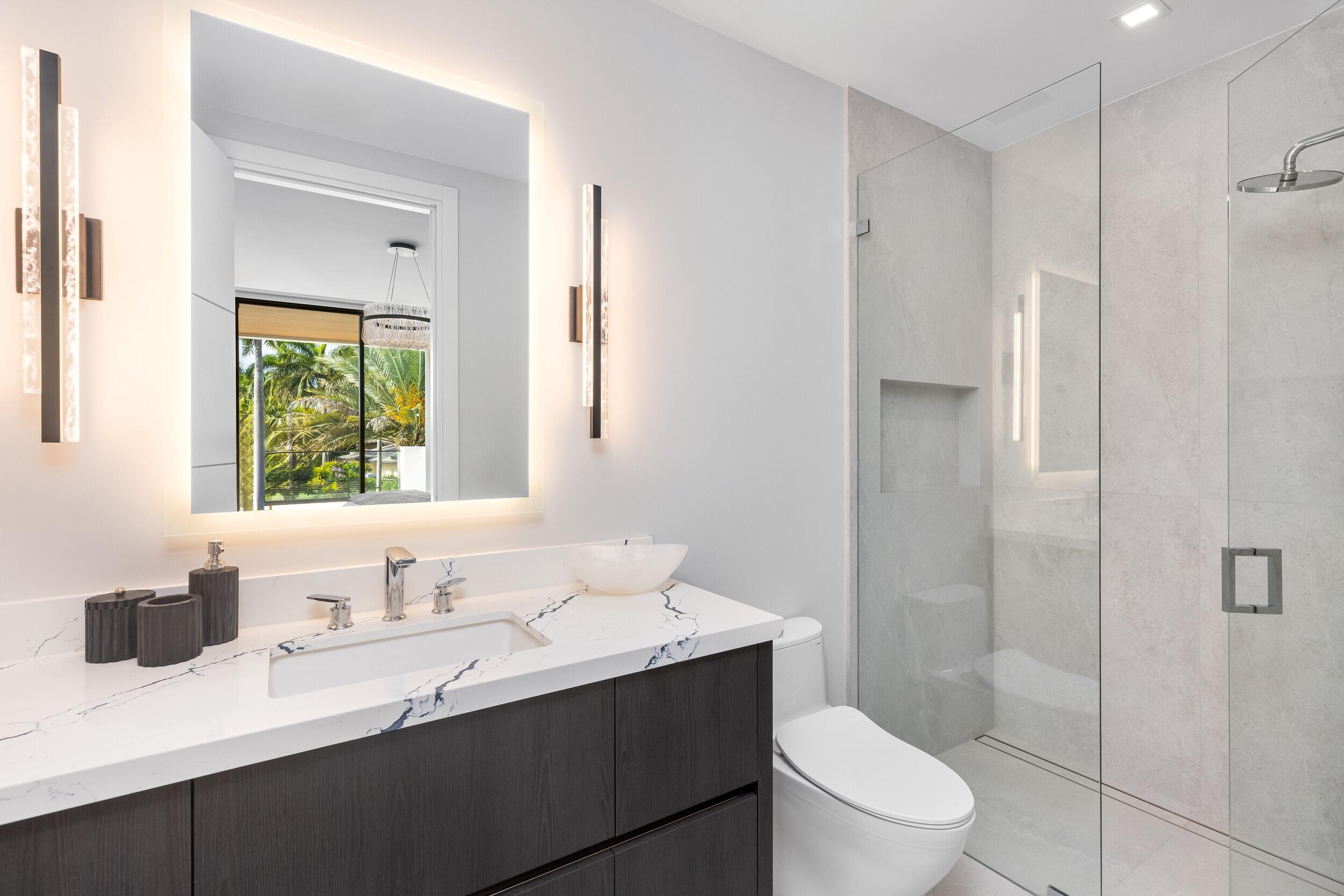 217 Thatch Palm Drive Boca Raton, FL 33432 - Photo 49 of 78 Guest Bath