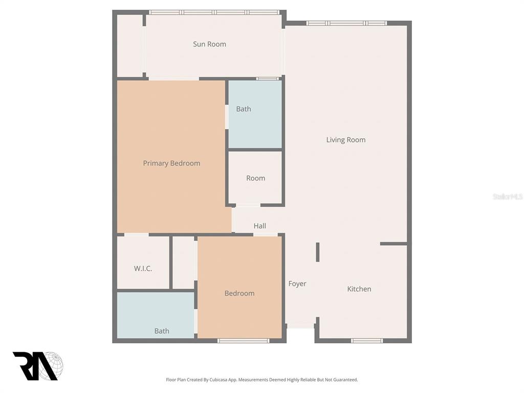 4725 Cove Circle, Unit 207 St. Petersburg, FL 33708 - Photo 46 of 46 view of a bathroom with a window