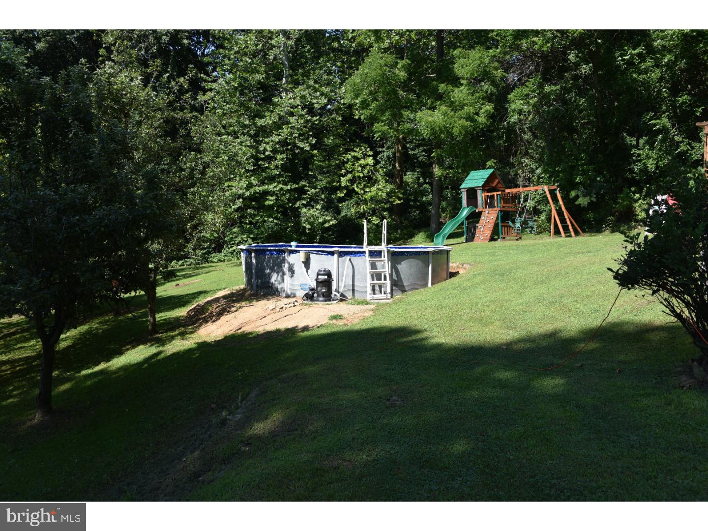 29 Wanner Road Reading, PA 19606 - Photo 4 of 24