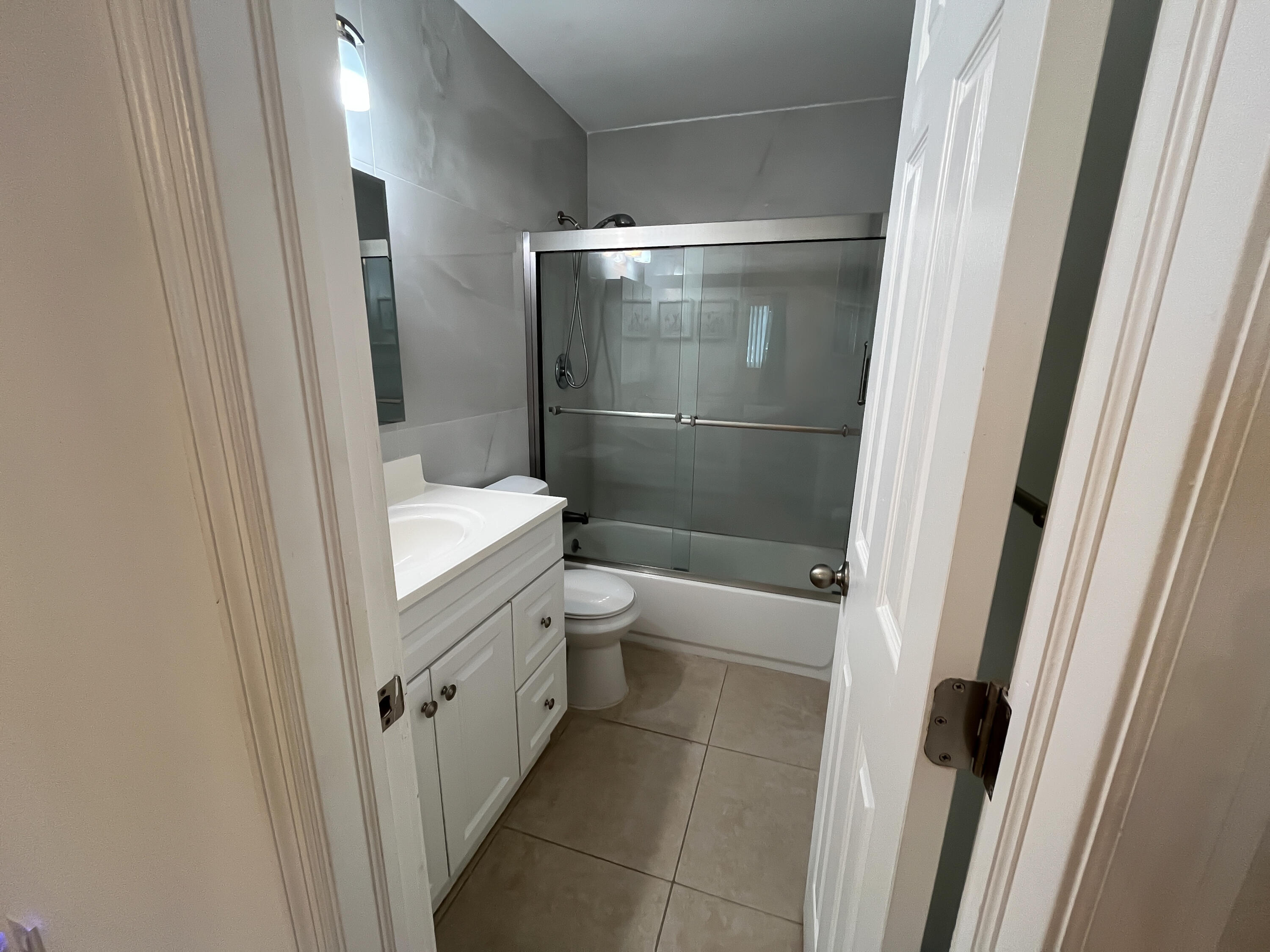 2100 Northeast 38th Street, Unit 128 Lighthouse Point, FL 33064 - Photo 13 of 28 LilB'SMistakes-2 2