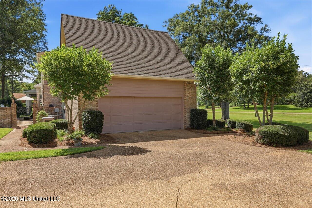 101 Lauren Lane Clinton, MS 39056 - Photo 73 of 74 06-101 Lauren Ln _ Hometoursms.com