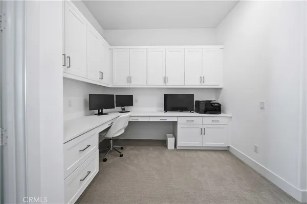 $1,088,000 | 27516 North Golden Currant Place, Valencia, CA 91381