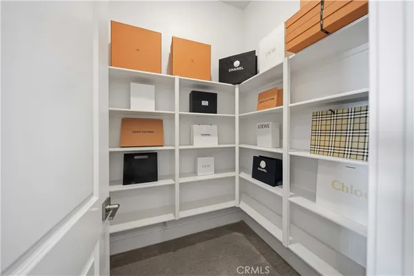 $1,088,000 | 27516 North Golden Currant Place, Valencia, CA 91381