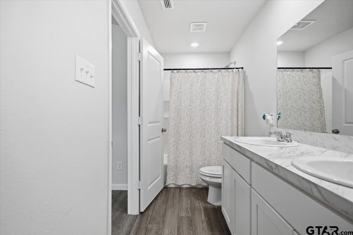 1207 Ripplewood Circle Chandler, TX 75758 - Photo 14 of 27